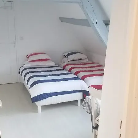 住宿加早餐酒店 艾斯特里菲住宿加早餐旅馆 Isneauville