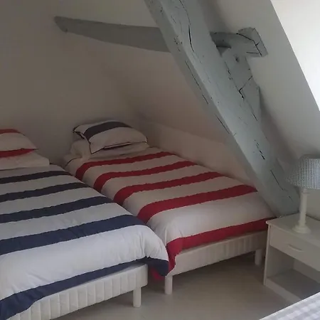 住宿加早餐酒店 艾斯特里菲住宿加早餐旅馆 Isneauville