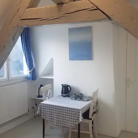 住宿加早餐酒店 艾斯特里菲住宿加早餐旅馆 Isneauville