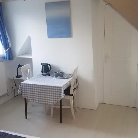 艾斯特里菲住宿加早餐旅馆 住宿加早餐酒店 Isneauville