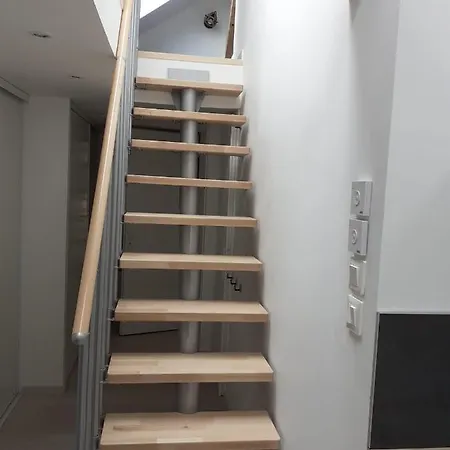 住宿加早餐酒店 艾斯特里菲住宿加早餐旅馆 *