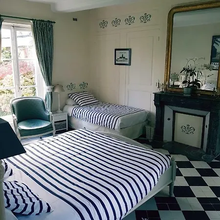 Manoir De L'as De Trèfle Isneauville