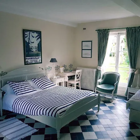 艾斯特里菲住宿加早餐旅馆 Isneauville