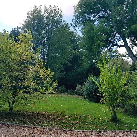 فندق مبيت وإفطار Manoir De L'as De Trefle Isneauville