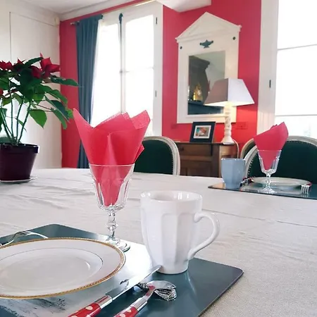 艾斯特里菲住宿加早餐旅馆 Isneauville