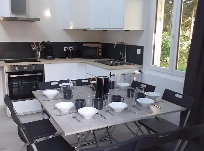 Manoir De L'as De Trèfle Isneauville